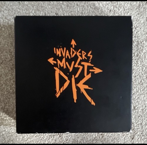 The prodigy invaders must - invaders,